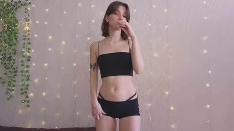 blush_and_breathe online show from March 24, 6:19 am