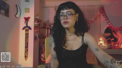   Im Nym  Justa nymph on twitter and IG online show from December 5, 3:28 am