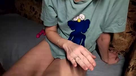 Liza and Max online show from December 17, 7:37 pm