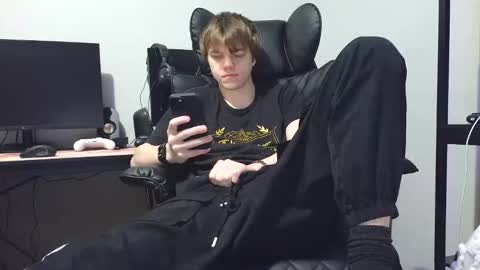 bobby72738 online show from January 15, 1:47 am