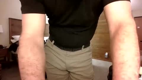 Snapshot of bobjones5003 chatting on February 28, 8:31 am bobjones5003 online show from February 28, 8:31 am