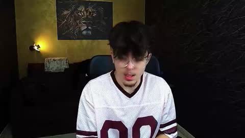 BodhiHayes online show from March 18, 5:46 am