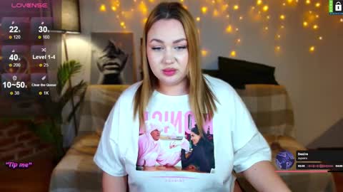 Snapshot of bodylina chatting on February 14, 10:36 pm  Lina  online show from February 14, 10:36 pm