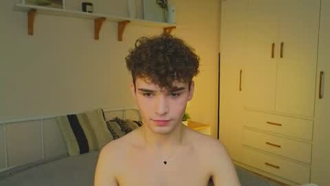 Snapshot of boicute chatting on October 20, 7:57 am ALEXPVT IS OPEN online show from October 20, 7:57 am