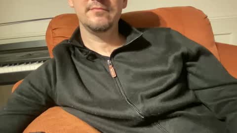 edilsonrd online show from March 1, 4:15 am