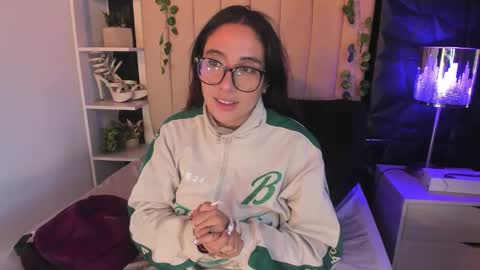 bonnali_lune online show from February 11, 11:08 pm