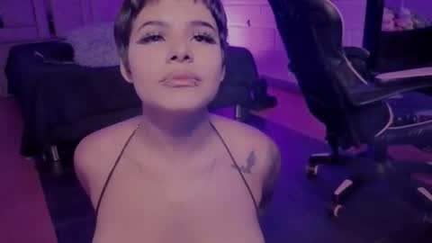 Bonnie Anderson  online show from May 15, 12:52 am