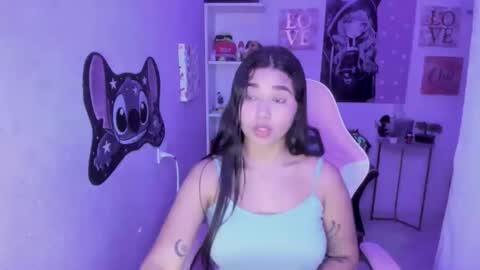 Bonnie online show from April 22, 2:46 pm