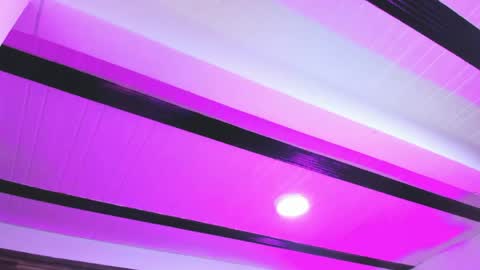 becky online show from April 18, 7:58 pm