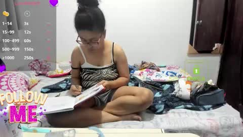 bonnie lam  hello welcome to my room I hope you have fun and you can reach your maximum pleasure here with me online show from February 6, 4:05 am