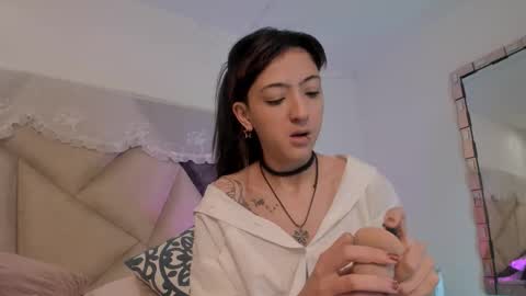   online show from January 17, 12:20 am