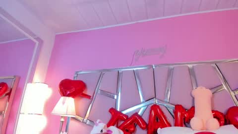 Bonnie  online show from February 14, 1:18 pm