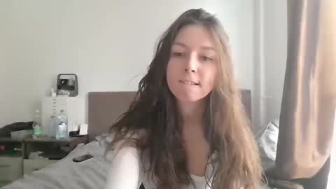 Bonny Kimberly online show from December 14, 8:20 am