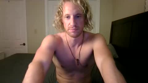 BookAndBrawn online show from November 27, 3:25 am