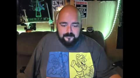 bossdeuce420 online show from April 20, 4:15 am