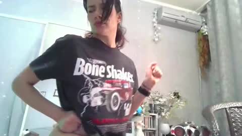 Bossy online show from March 8, 4:44 pm