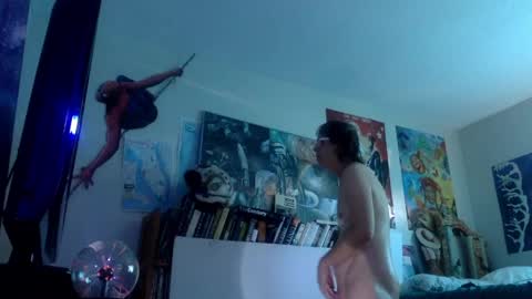 Bottomboo7 online show from May 31, 1:32 pm
