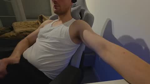 bottomtsinner online show from March 6, 11:59 pm