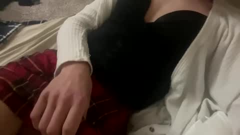 Lilli  online show from February 7, 6:24 am