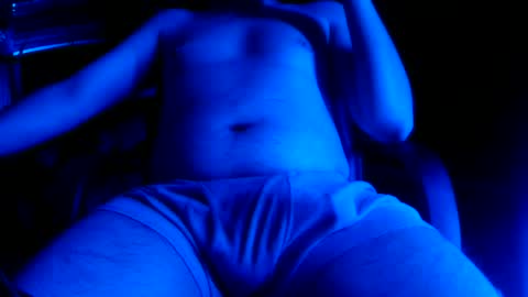 Bowerboi1217 online show from July 25, 7:28 am