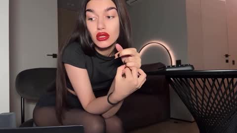 Snapshot of bowtorina chatting on October 14, 8:34 pm Brat and Confident Real Femdon Not for everyone online show from October 14, 8:34 pm