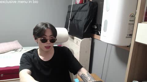 Snapshot of boxman556990 chatting on September 27, 6:27 pm boxman556990 online show from September 27, 6:27 pm