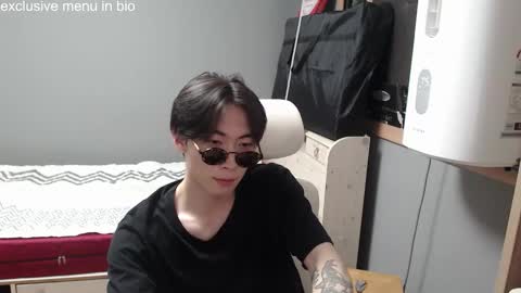 Snapshot of boxman556990 chatting on September 10, 8:32 pm boxman556990 online show from September 10, 8:32 pm