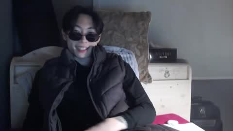 Snapshot of boxman556990 chatting on December 26, 9:04 pm boxman556990 online show from December 26, 9:04 pm