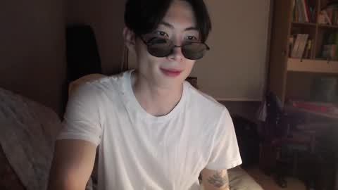 Snapshot of boxman556990 chatting on January 19, 7:58 pm boxman556990 online show from January 19, 7:58 pm