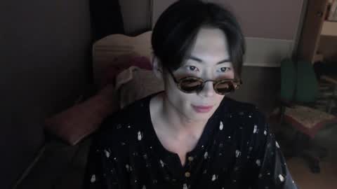 Snapshot of boxman556990 chatting on March 9, 4:55 pm boxman556990 online show from March 9, 4:55 pm