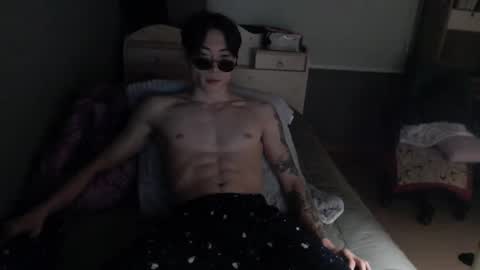 Snapshot of boxman556990 chatting on February 9, 6:05 pm boxman556990 online show from February 9, 6:05 pm