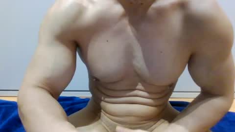 boyhottest online show from August 1, 2:29 pm