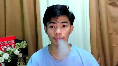 HI IM JAMES DONT FORGET GIVE ME THUMBS UP AND JOIN TO MY FANCLUB online show from November 9, 7:38 pm