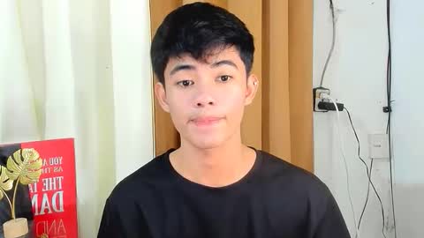 HI IM JAMES DONT FORGET GIVE ME THUMBS UP AND JOIN TO MY FANCLUB online show from December 18, 5:19 pm