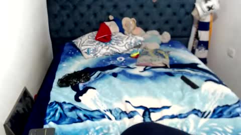 nikky and jeik online show from February 6, 2:26 am