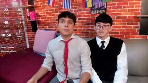 boysnextdoor_ online show from June 25, 12:32 pm
