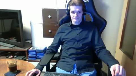 Snapshot of bponie1 chatting on February 14, 10:47 pm bponie1 online show from February 14, 10:47 pm