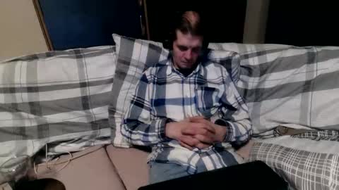 Snapshot of bponie1 chatting on September 28, 1:25 am bponie1 online show from September 28, 1:25 am