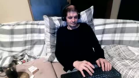 bponie1 online show from November 7, 11:40 pm