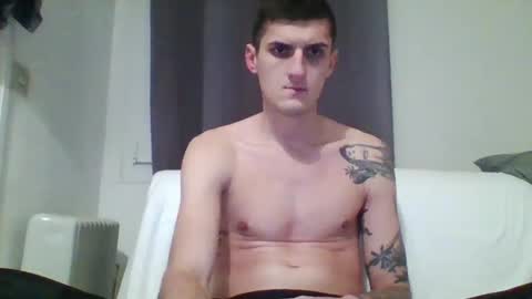 Bradly online show from December 3, 6:22 pm