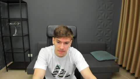 BradyFlint online show from April 3, 4:52 am