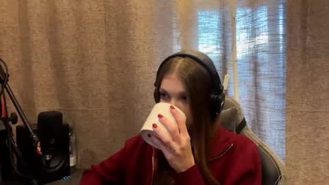 Alice online show from October 26, 1:23 pm