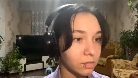 Emily online show from December 16, 8:15 pm