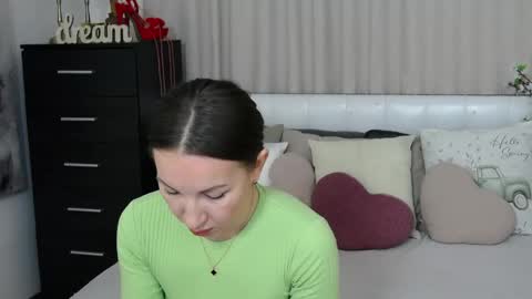 Brandy Gem online show from April 14, 7:00 am