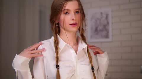 Eli online show from March 3, 3:43 pm