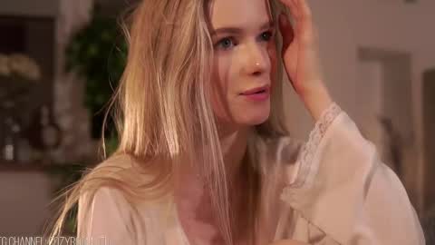 Eli online show from October 8, 10:27 pm