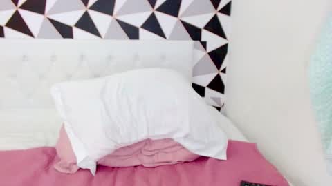 Alice online show from December 19, 10:42 pm