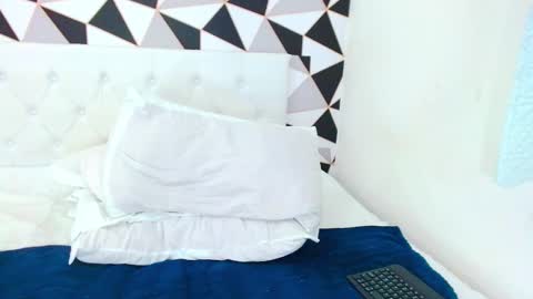 Alice online show from December 30, 1:37 am