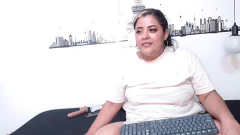 Snapshot of brenda_maz chatting on March 11, 6:30 pm Brenda online show from March 11, 6:30 pm