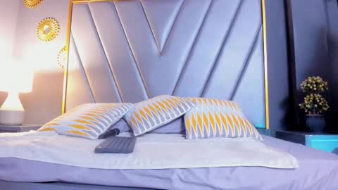 Brenda Time Schedule 0600 - 1400 GMT-5 online show from February 23, 11:12 am